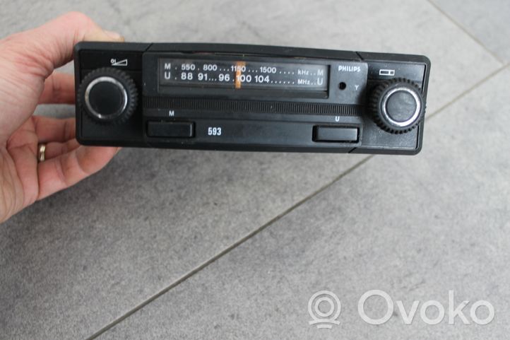Ford Mustang III Panel / Radioodtwarzacz CD/DVD/GPS 