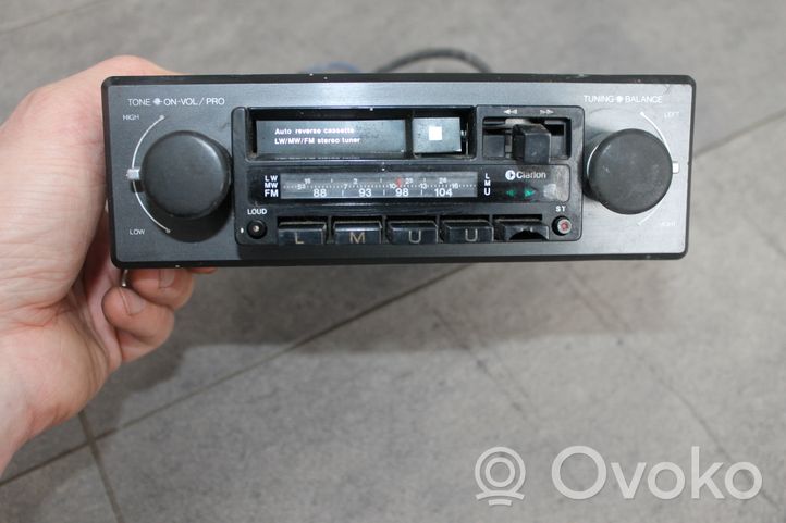 Peugeot 404 Radio/CD/DVD/GPS-pääyksikkö 