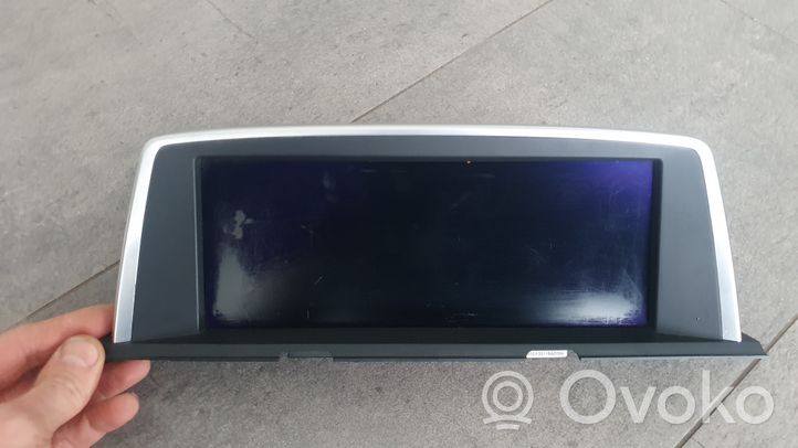 BMW 6 F12 F13 Ekrāns / displejs / mazais ekrāns 9266383
