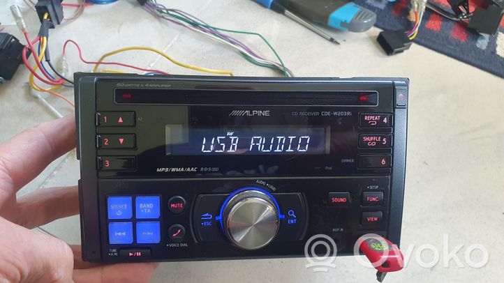 Nissan Juke I F15 Radio/CD/DVD/GPS-pääyksikkö CDEW203RI