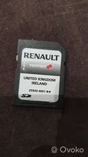 Renault Trafic II (X83) Cartes SD navigation, CD / DVD 259204051R
