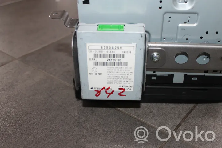 Mitsubishi Outlander Radija/ CD/DVD grotuvas/ navigacija 8750A374