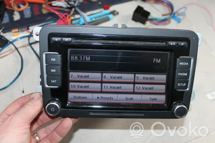 Volkswagen Tiguan Panel / Radioodtwarzacz CD/DVD/GPS 1K0035180AE