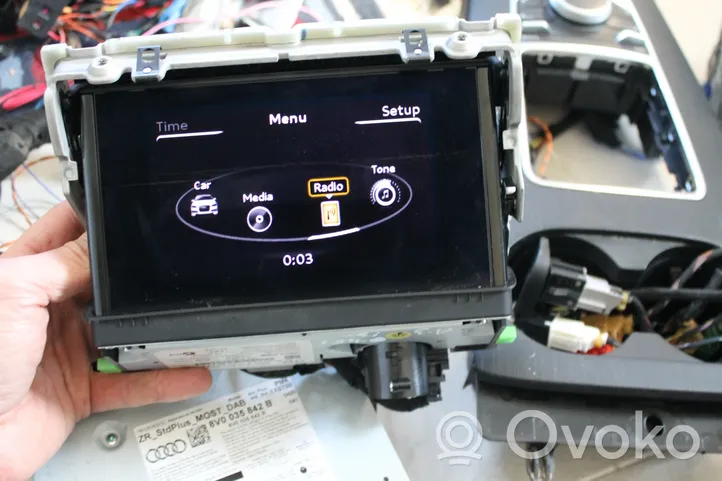 Audi A3 S3 8V Monitor / wyświetlacz / ekran 8V0857273K