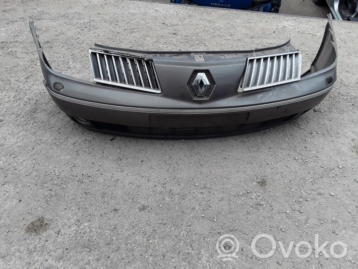 Renault Vel Satis Priekinis bamperis 