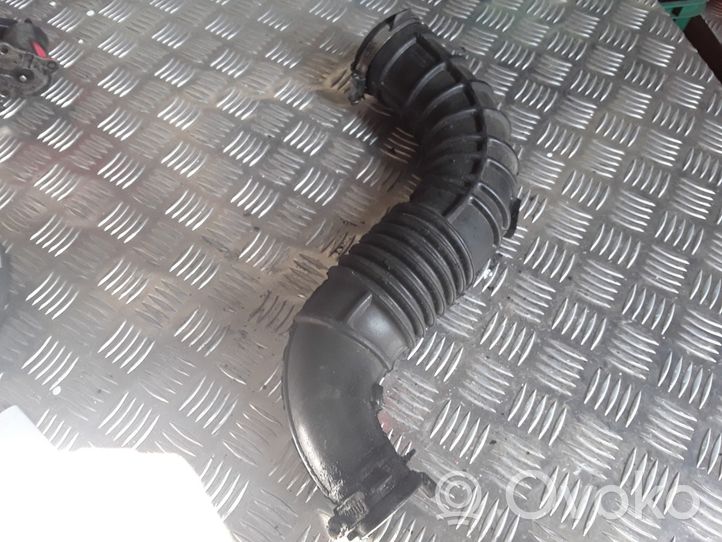 Renault Megane II Intercooler hose/pipe 8200500384