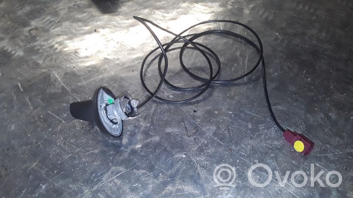 Renault Megane II Radion antenni 