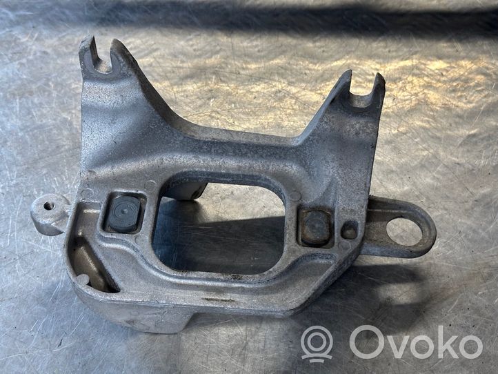 Renault Kadjar Supporto di montaggio scatola del cambio 112221641R