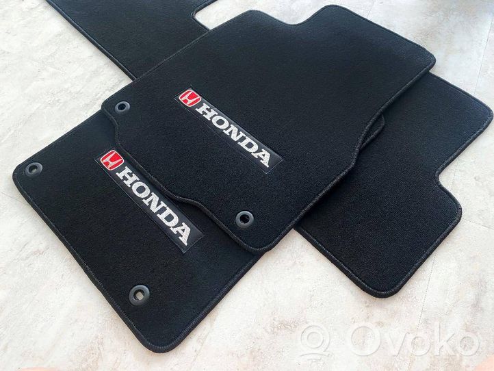 Honda CR-V Car floor mat set 