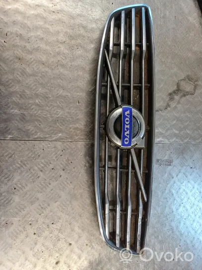 Volvo V70 Griglia superiore del radiatore paraurti anteriore 31383597