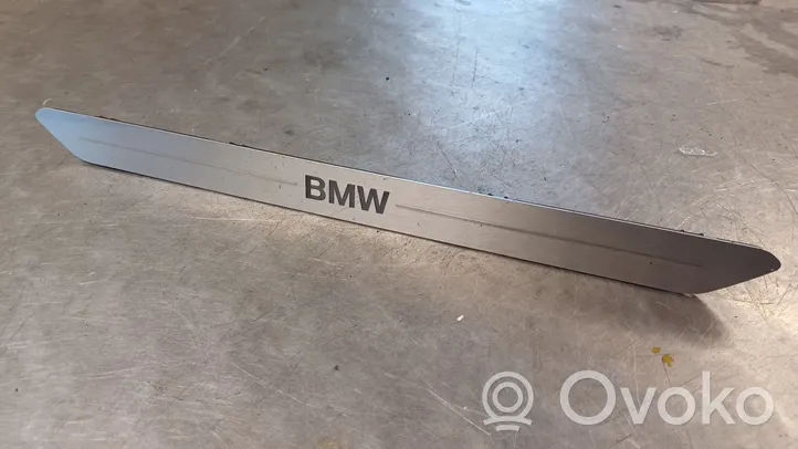 BMW X5 G05 Garniture marche-pieds avant 7442142