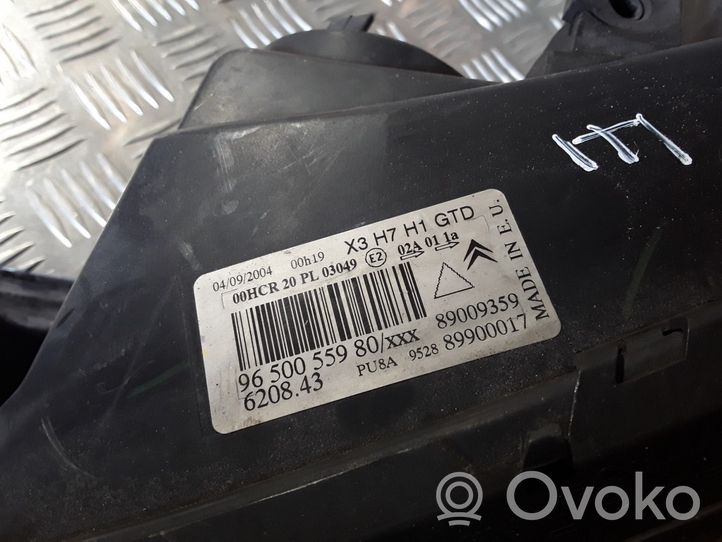 Citroen C5 Lampa przednia 9650055980