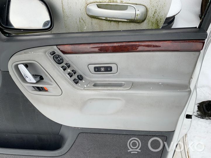 Jeep Grand Cherokee (WJ) Front door 