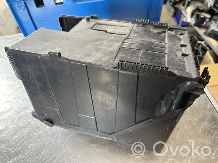 Citroen DS4 Vassoio scatola della batteria 9689002180