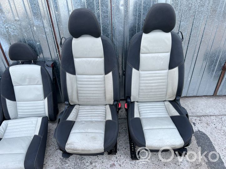 Volvo C30 Seat set 