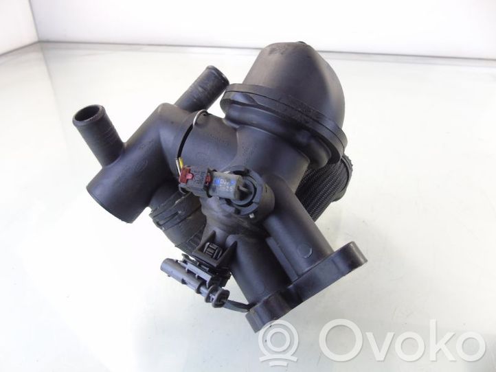 G4D38575AD Jaguar XE Boîtier de thermostat / thermostat, 35.79 € OVOKO