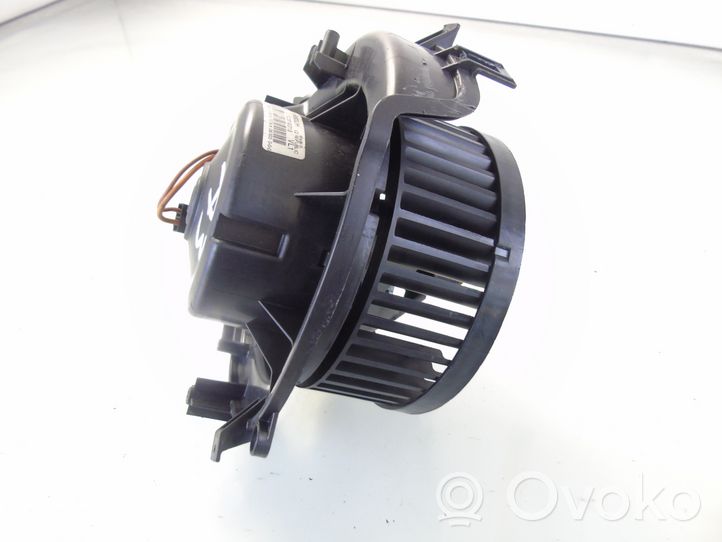 Audi A3 S3 8V Ventola riscaldamento/ventilatore abitacolo 5Q2819021B