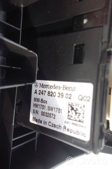 Mercedes-Benz A W177 USB-pistokeliitin a2478203902