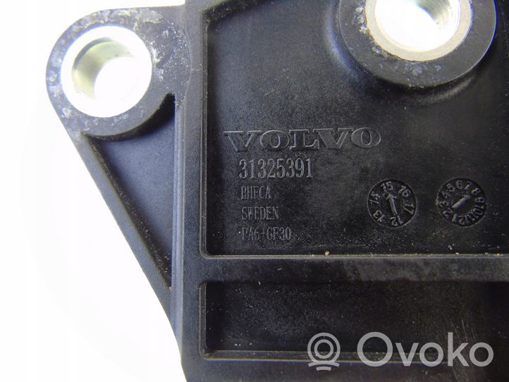 Volvo V40 Supporto del cavo della leva del cambio 31325391