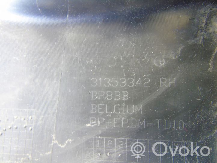 Volvo V40 Cross country Coin du pare-chocs avant 31353342