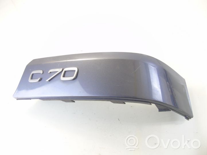 Volvo C70 Rivestimento modanatura del faro posteriore 8600115