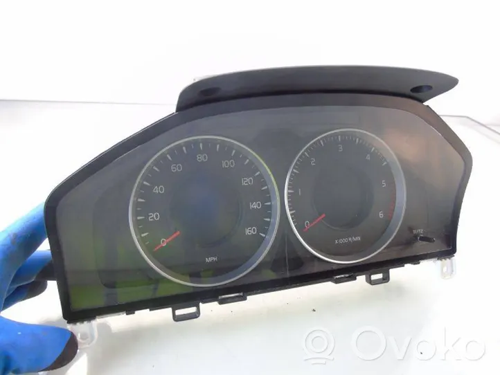 Volvo V60 Speedometer (instrument cluster) 31343328AA