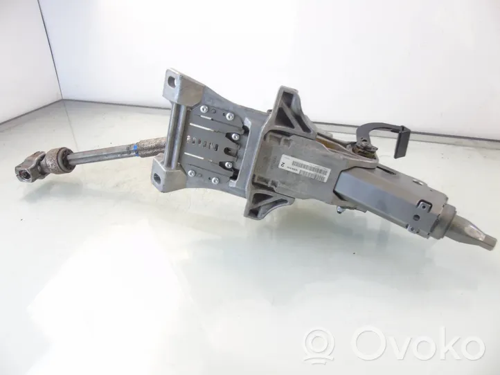 Volvo V60 Ohjauspyörän akseli P31340193
