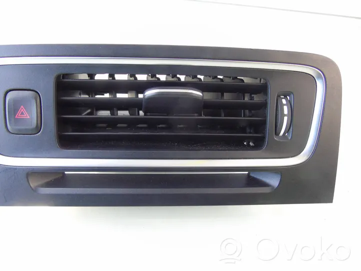 Volvo V60 Dash center air vent grill 1302138