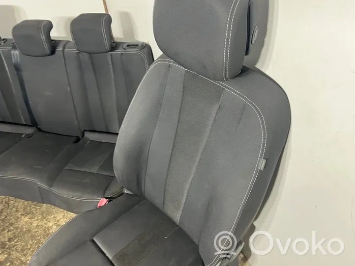 Renault Megane III Seat set 