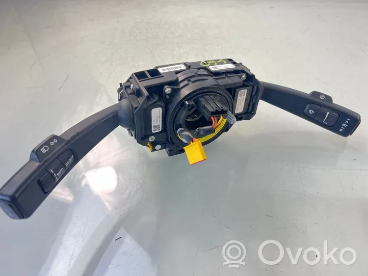 Volvo S60 Wiper turn signal indicator stalk/switch 31313843