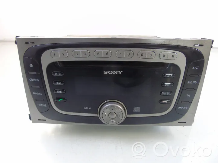 Ford Kuga I Radio/CD/DVD/GPS-pääyksikkö 8V4T18C939CB