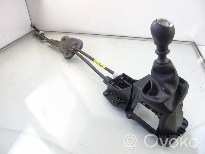 Renault Megane III Gear selector/shifter (interior) 8201062921