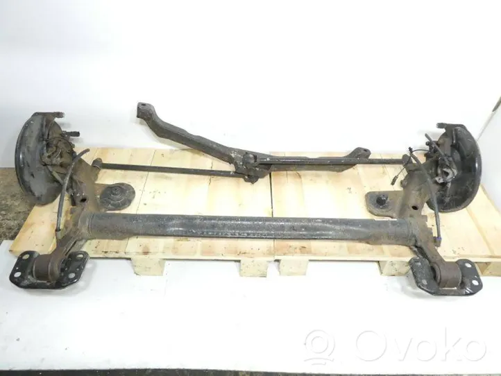 Opel Zafira C Rear axle beam 