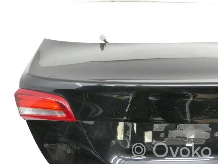 Volvo S60 Puerta del maletero/compartimento de carga KLAPA