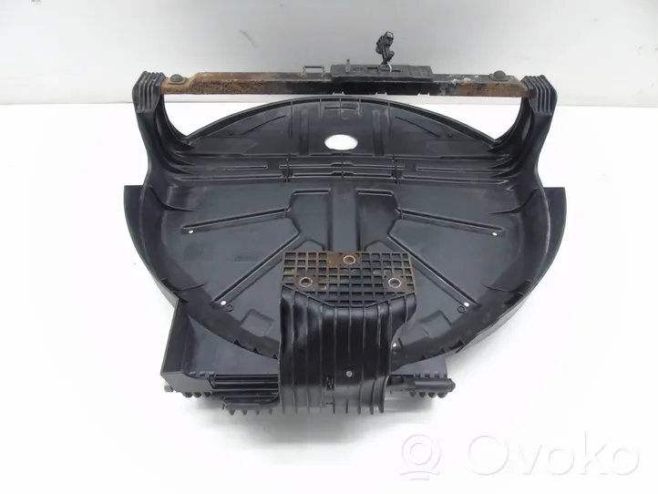 BMW X3 E83 Support roue de secours 3428665