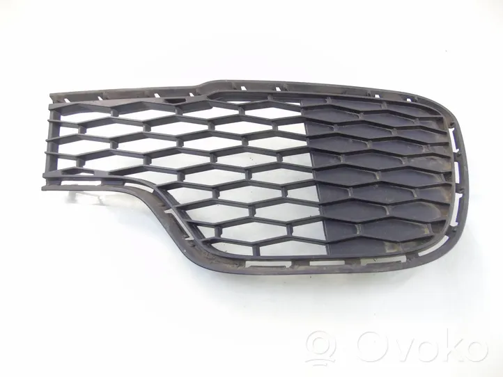 Maserati Ghibli Grille inférieure de pare-chocs avant 