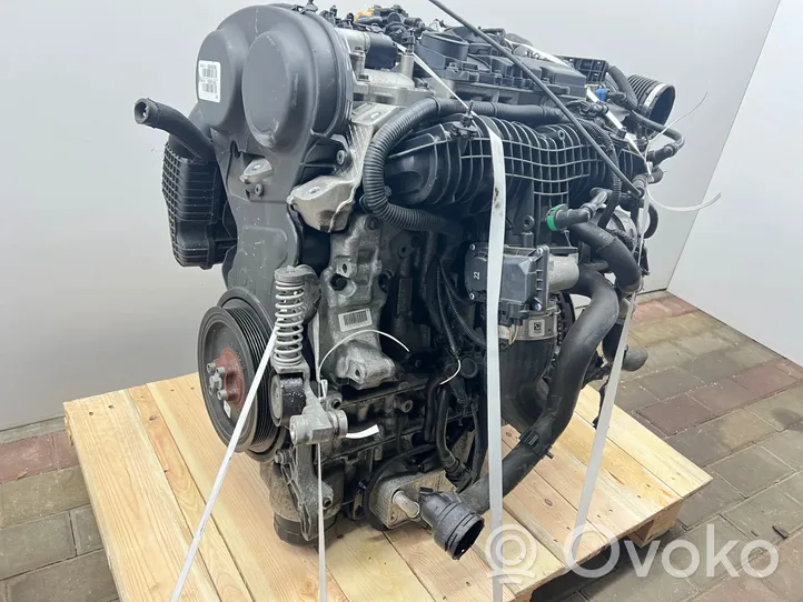 Volvo V40 Silnik / Komplet b4204t38
