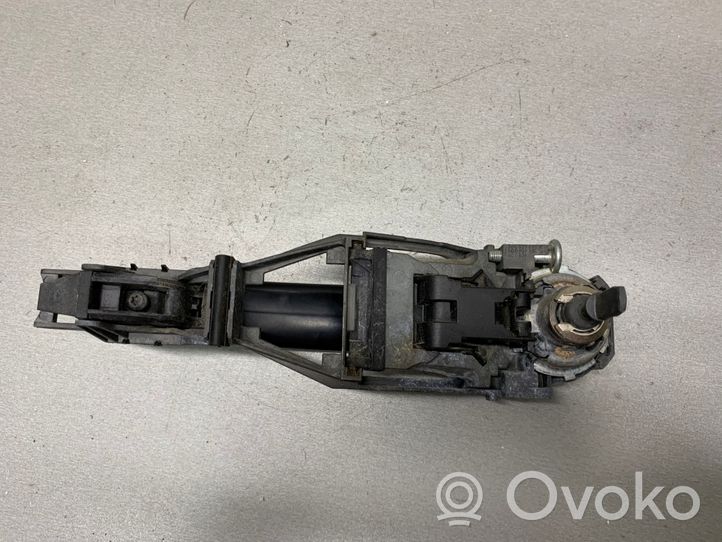 Volkswagen Polo IV 9N3 Maniglia esterna per portiera anteriore 3B0837885