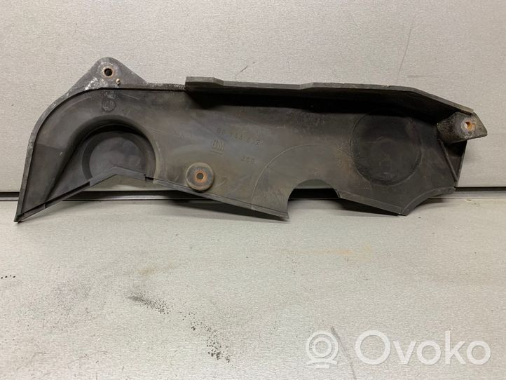 Opel Rekord E2 Osłona paska / łańcucha rozrządu 90144832