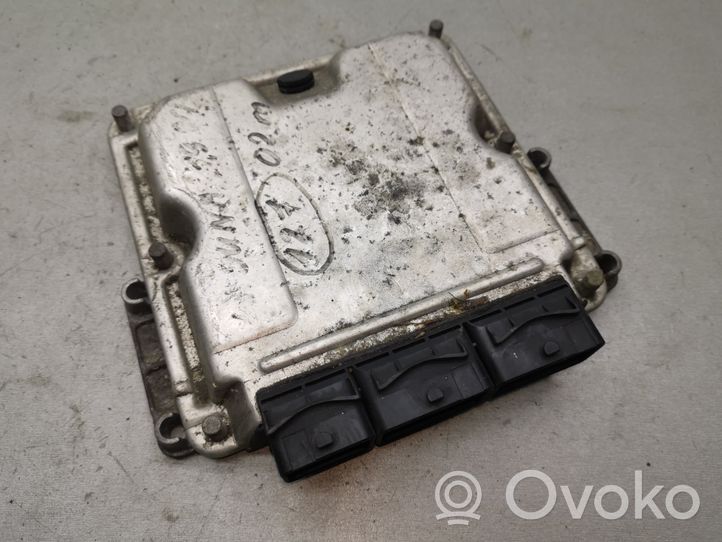 Renault Laguna II Engine control unit/module 0281011101