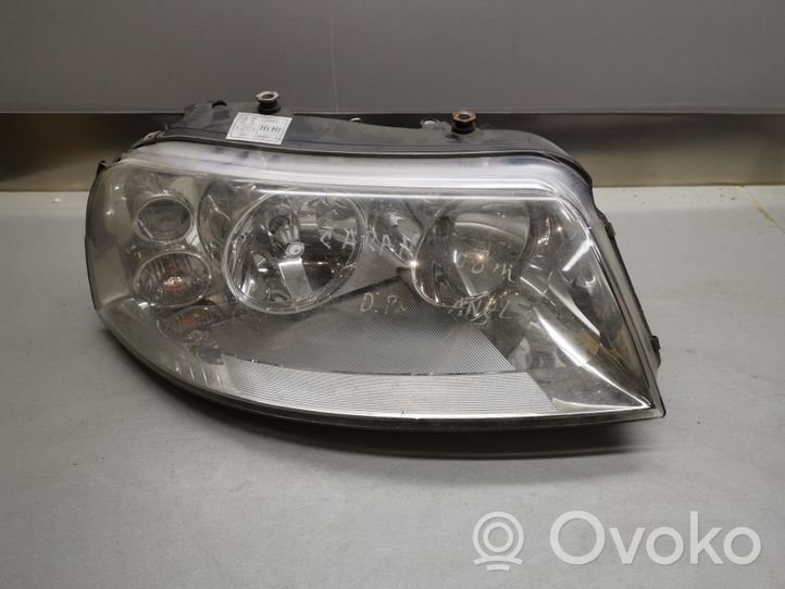 Volkswagen Sharan Lampa przednia 