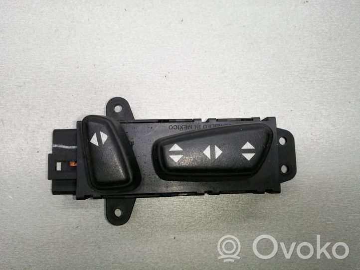 Jeep Grand Cherokee (WJ) Interruttore di controllo del sedile 39754D