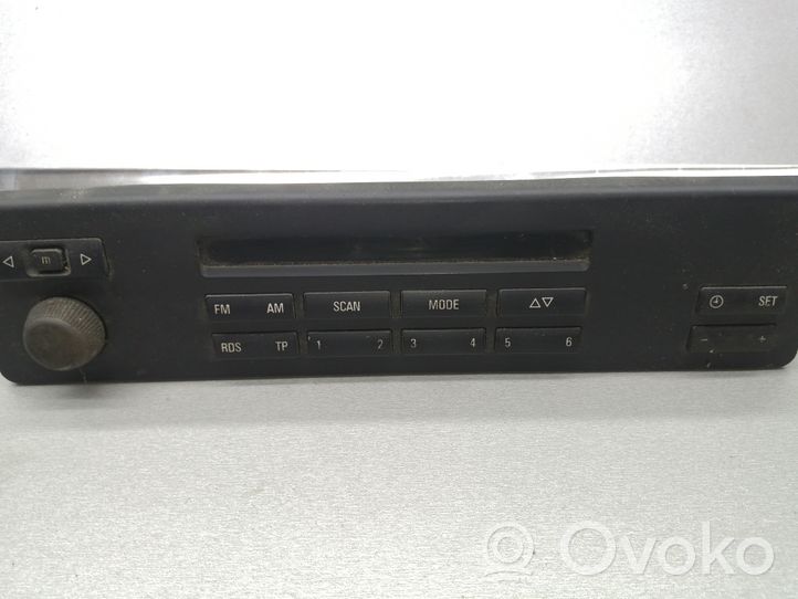 BMW 5 E39 Radio / CD/DVD atskaņotājs / navigācija 8361087