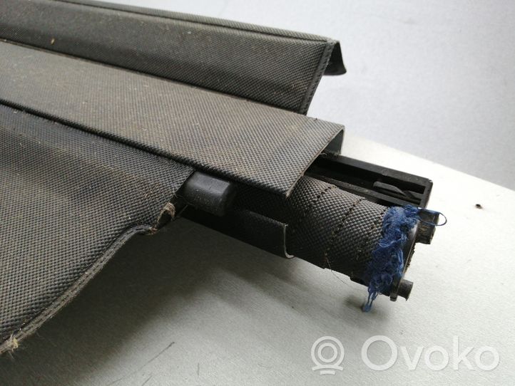 Audi A4 S4 B5 8D Laderaumabdeckung Gepäckraumabdeckung 