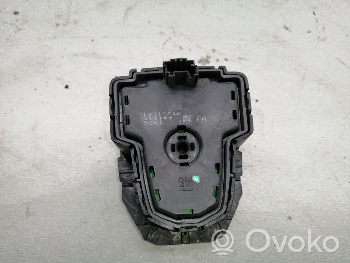 Opel Insignia A Controllo multimediale autoradio 13310066