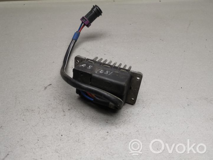 Audi A8 S8 D2 4D Motorino ventola riscaldamento/resistenza ventola 4A0820521A