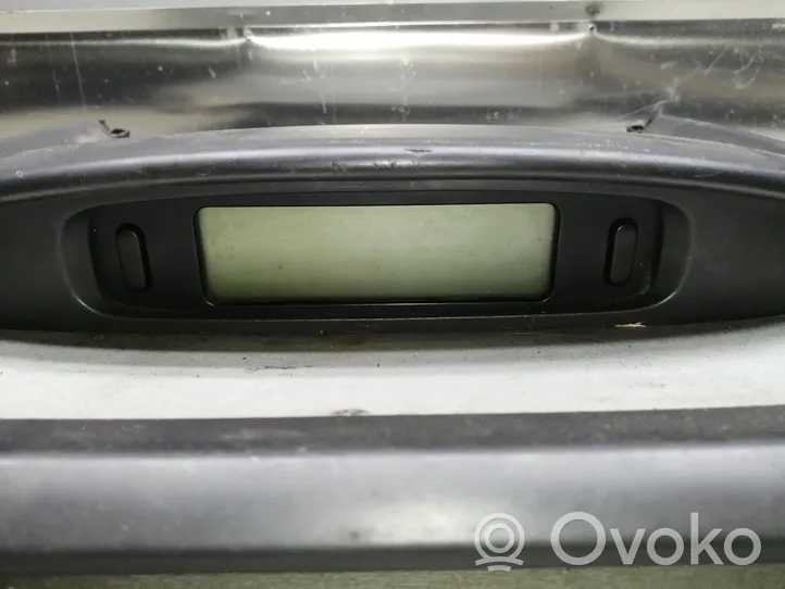 Peugeot 807 Monitori/näyttö/pieni näyttö 1495481077