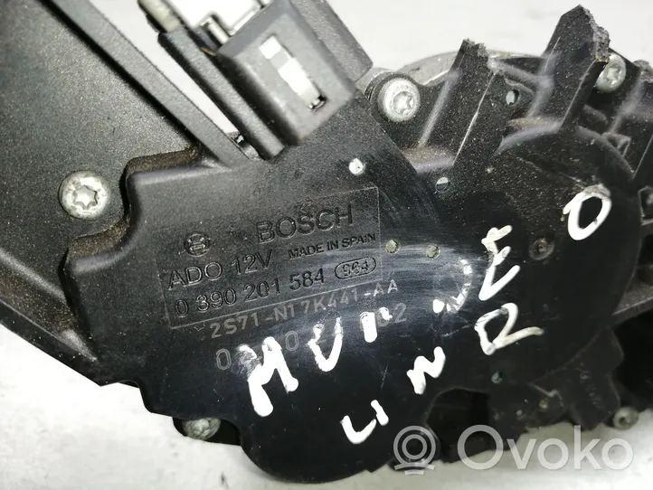 Ford Mondeo Mk III Moteur d'essuie-glace arrière 2S71N17K441AA