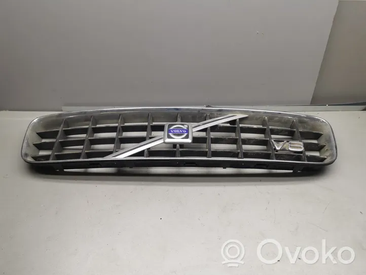 Volvo XC90 Grotelės priekinės 8620641
