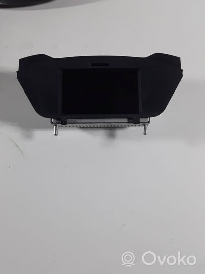 Ford C-MAX II Panel / Radioodtwarzacz CD/DVD/GPS AM5T18B955DJ